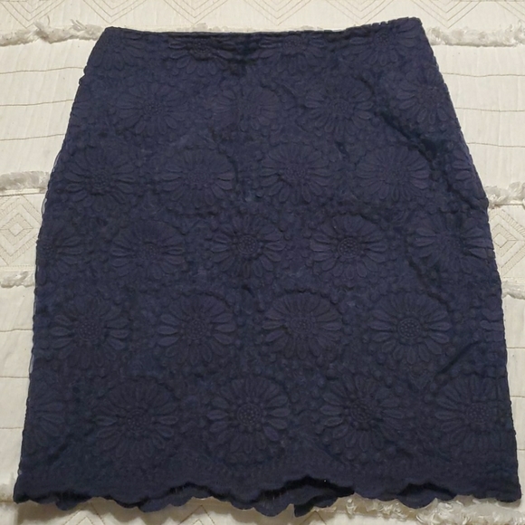 Perfect skirt - Picture 1 of 4